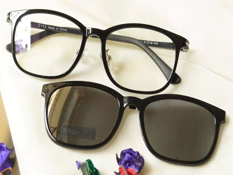9 Money Saving Tips for Buying Eyeglasses Online - Loving Life and Living  on less