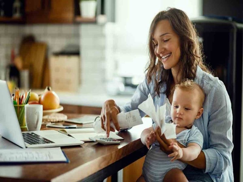 Best Jobs for Moms with No Degree